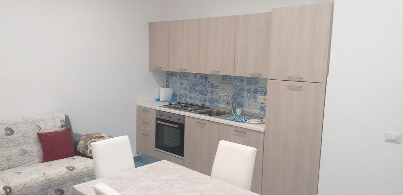 Appartamento G. Cervera66 Ischia Luaran gambar