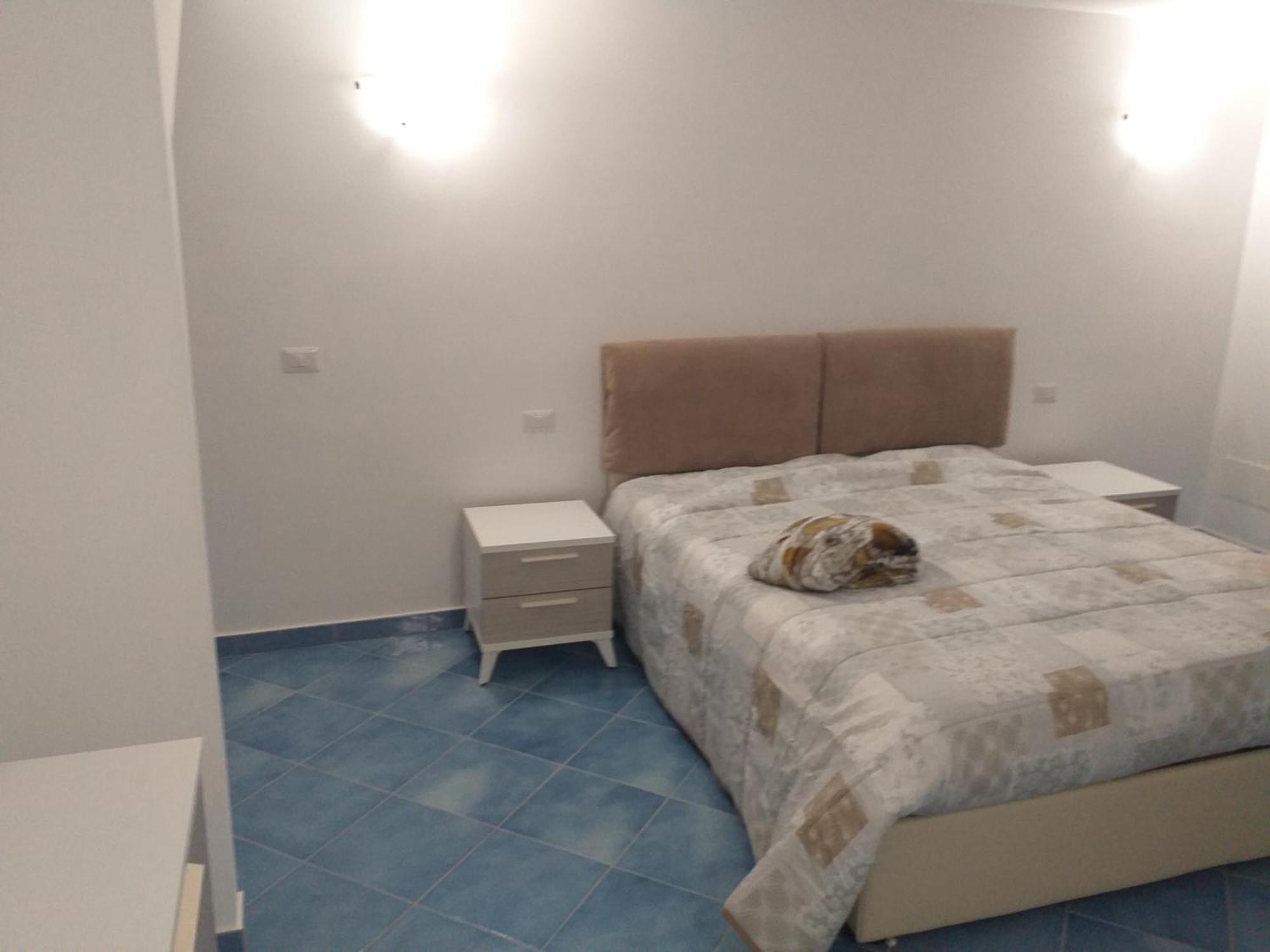 Appartamento G. Cervera66 Ischia Luaran gambar