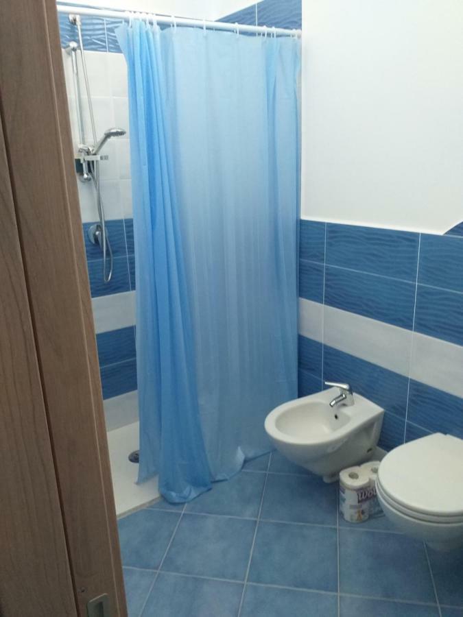 Appartamento G. Cervera66 Ischia Luaran gambar
